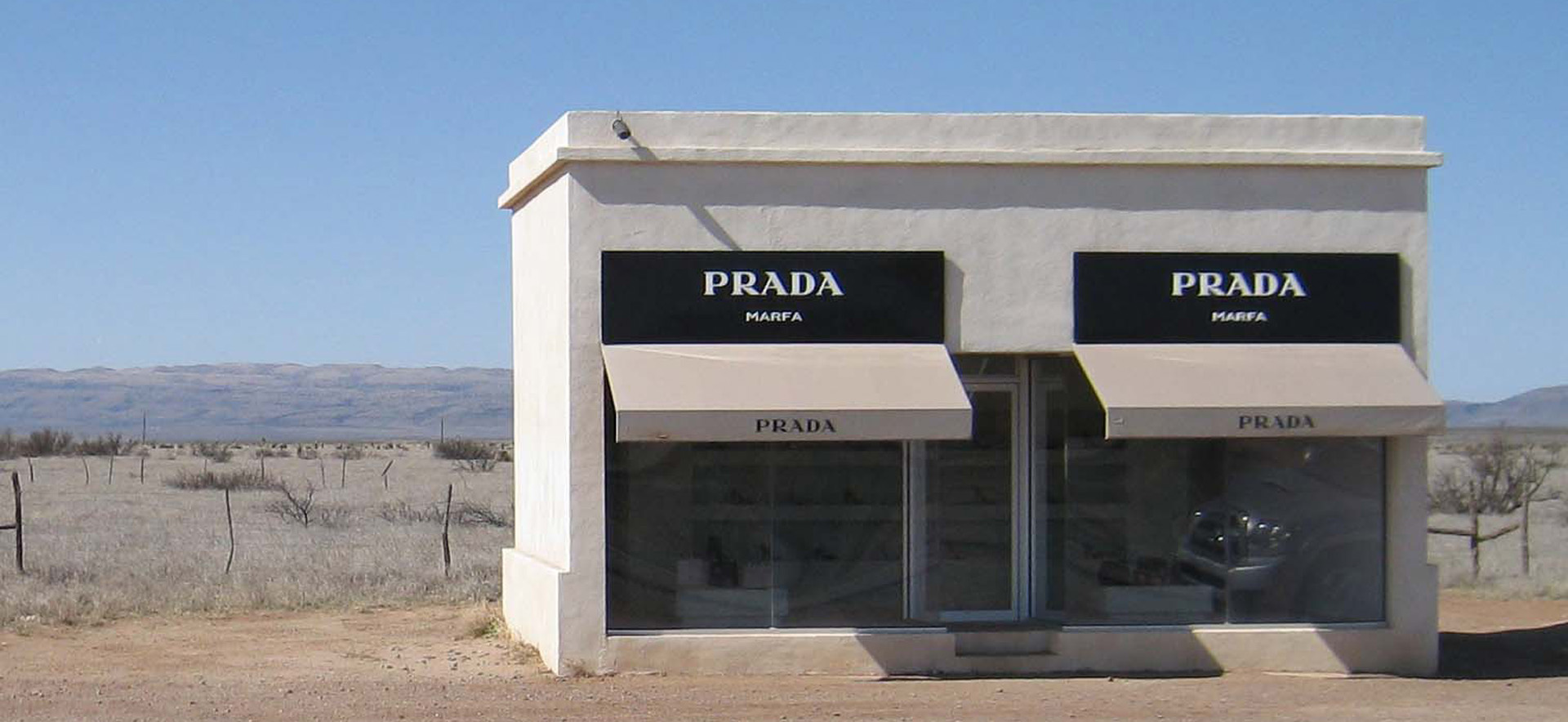 ELMGREEN & DRAGSET, PRADA MARFA, Permanent Public Sculpture, Highway 90, Valentine, TX, Image via WikiCommons 